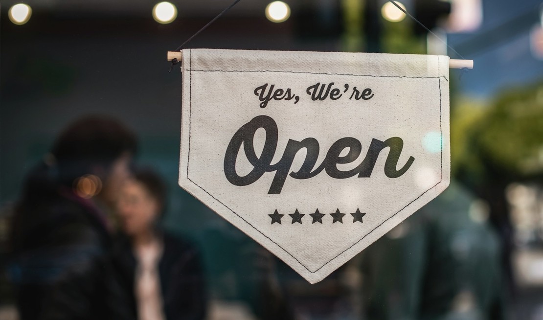 Together,<br/> Let's connect.<br/> Let's grow.<br/> Let's win.
